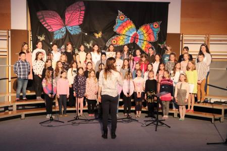 Območna revija otroških in mladinskih pevskih zborov občin Kamnik in Komenda (21)